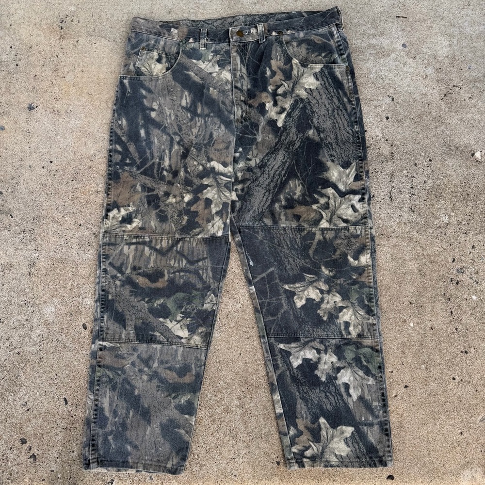 Vintage Wrangler Men's Camo Utility Pants - Realtree Camo